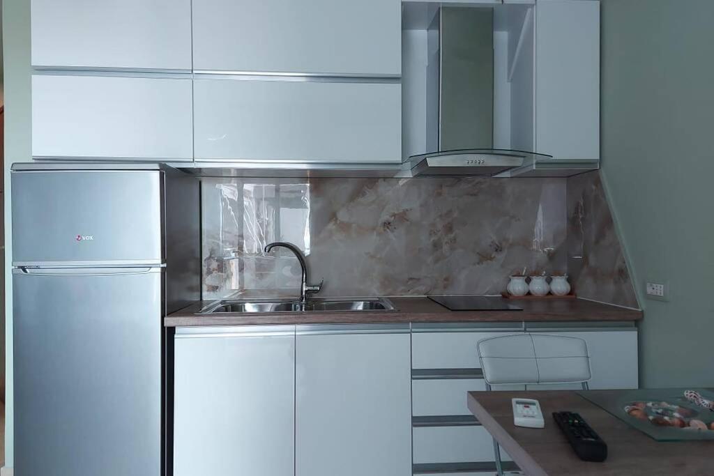Darla Sea View Apartment Vlorë 外观 照片